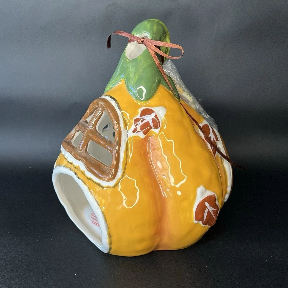Blue Sky Clayworks Pumpkin Pie Cottage Cat Kitty House Tealight Candle 2018